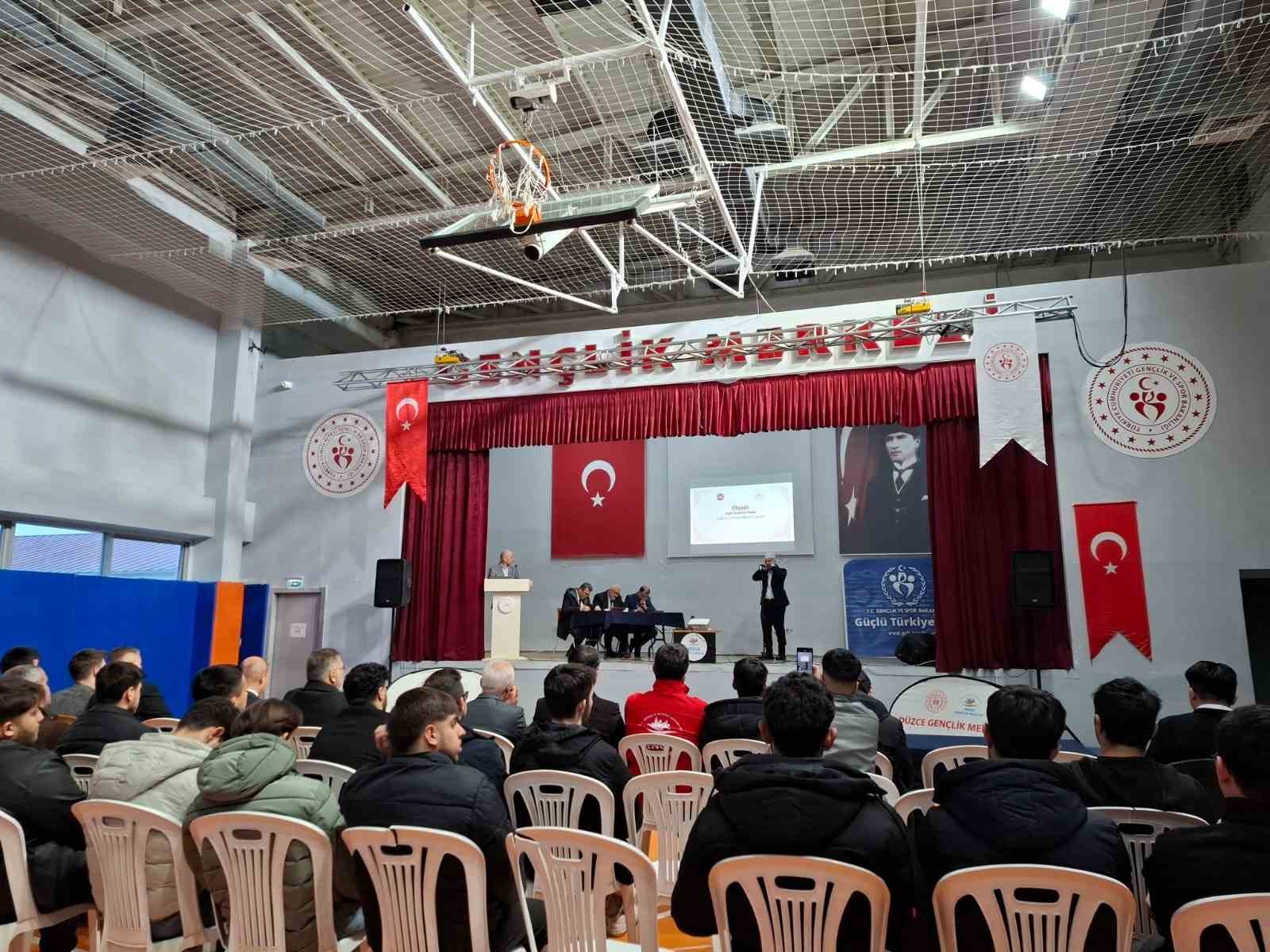 Öğrenci yurtları arası Kur’an-ı kerim ve ezanı güzel okuma yarışması düzenlendi
