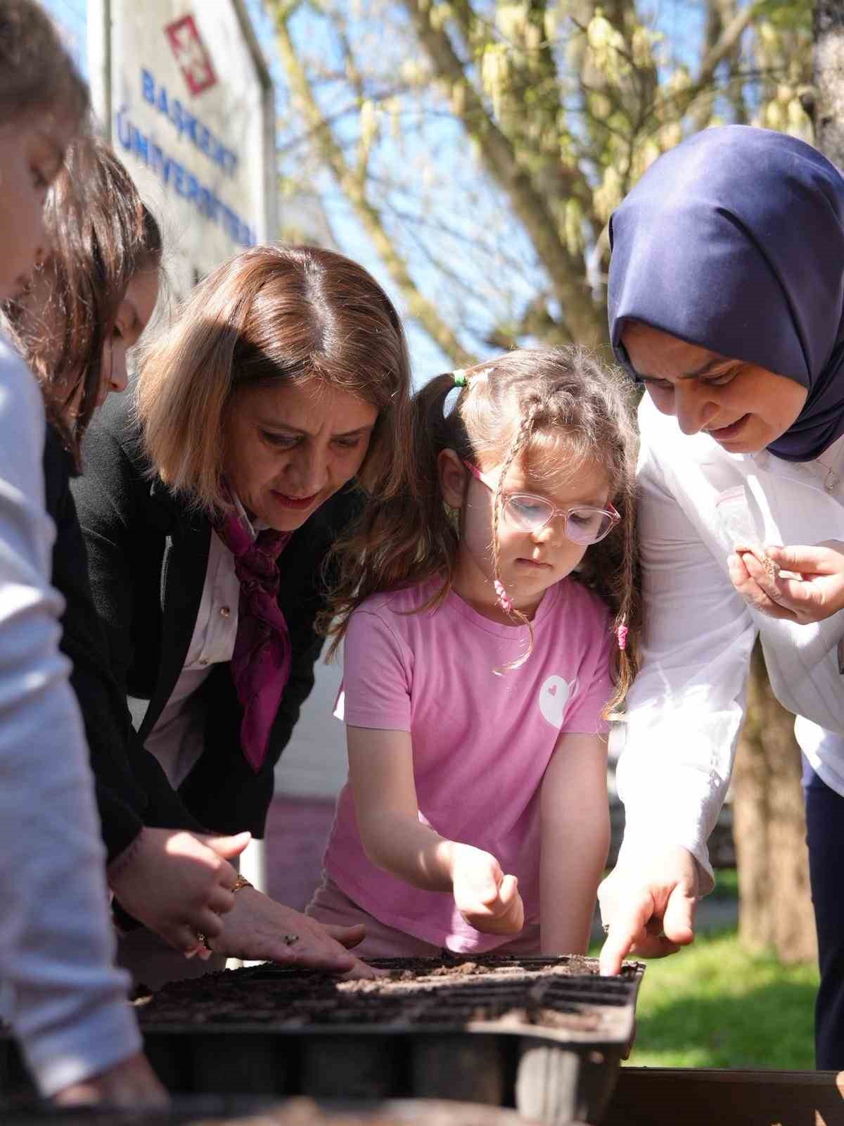 Öğrenciler bitki yetiştiriciliği ve peyzaj kavramlarını öğrendi
