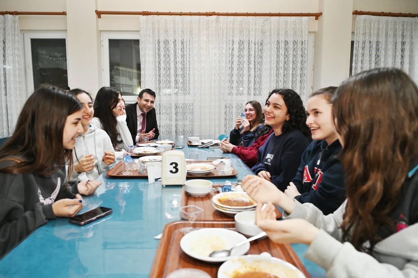 Öğrenciler iftar sofrasında bir araya geldi
