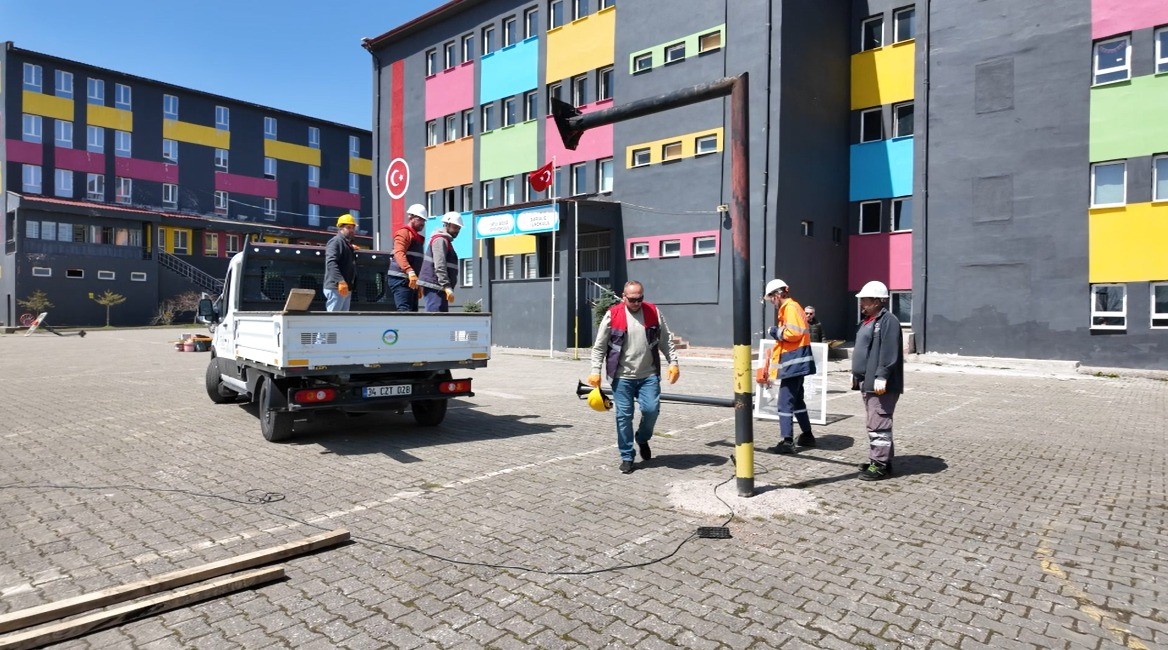 Öğrenciler istedi, Başkan Güler yerine getirdi
