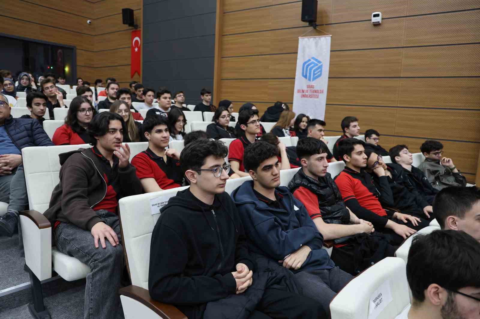 Öğrenciler sorunlara yapay zekâ ile çözüm üretti, Anadolu Hackathon’un kazananları açıklandı
