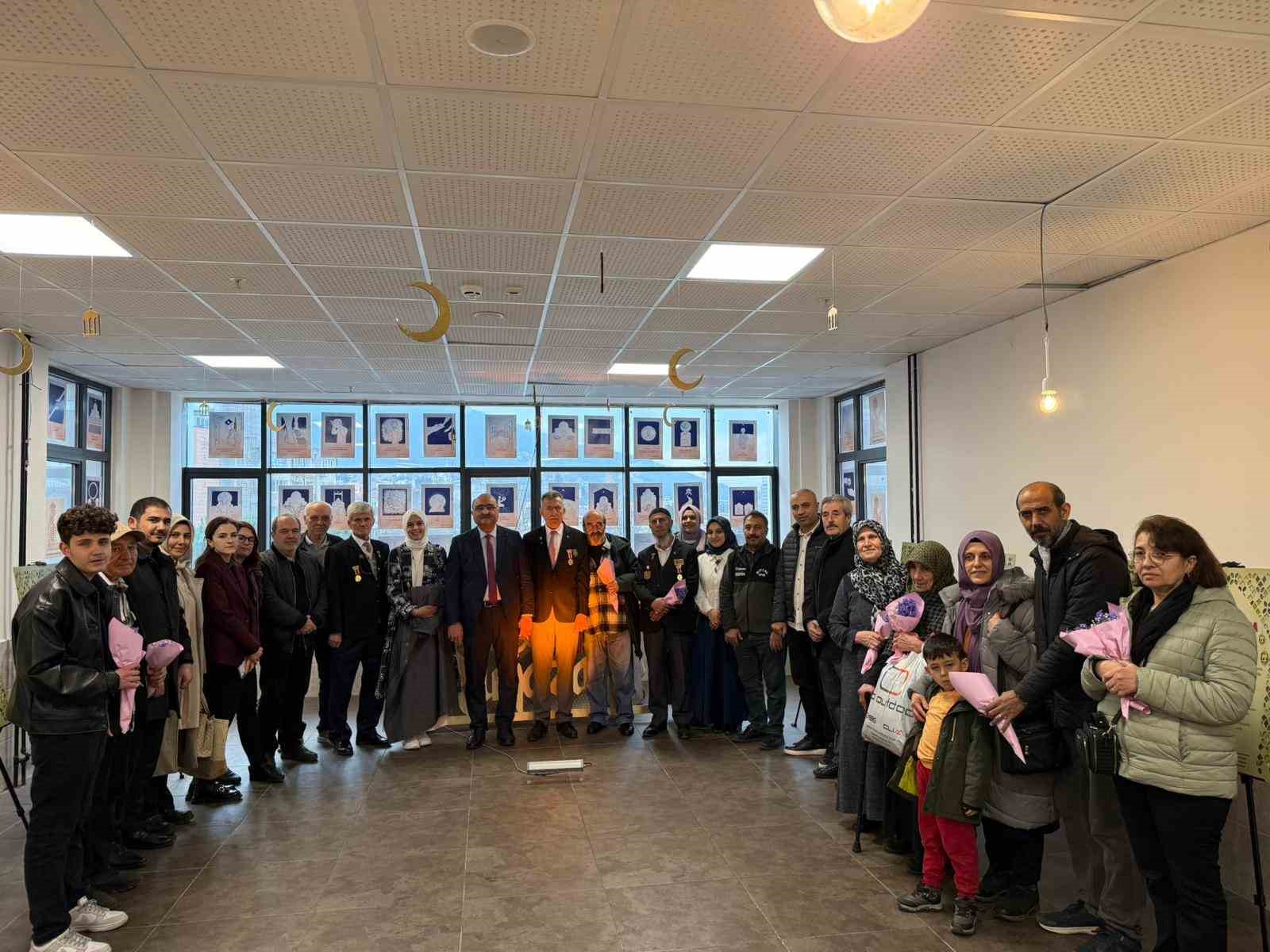 Öğrenciler ve şehit aileleri aynı sofrada buluştu
