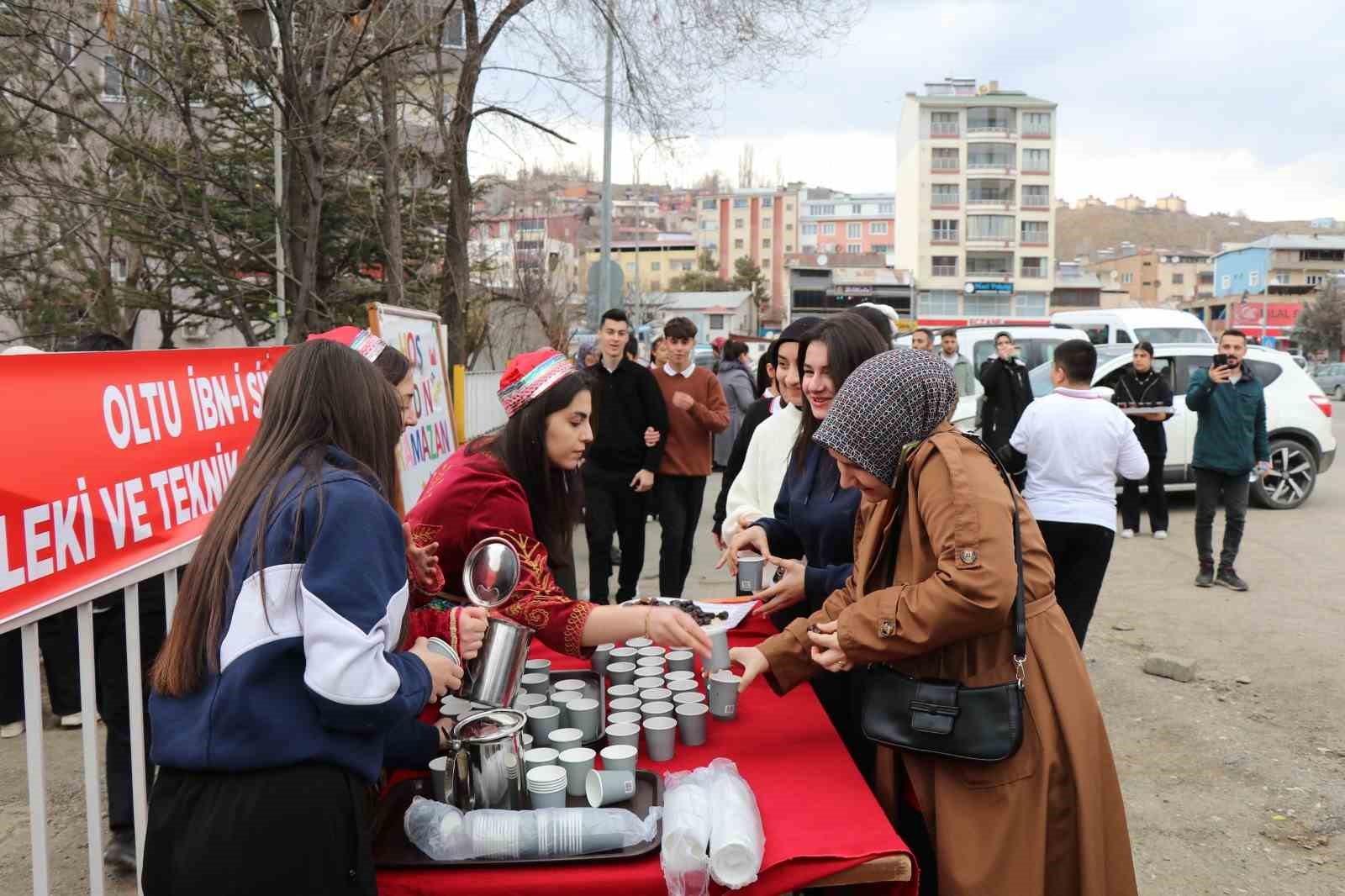 Öğrencilerden "Hoş Geldin Ramazan" etkinliği

