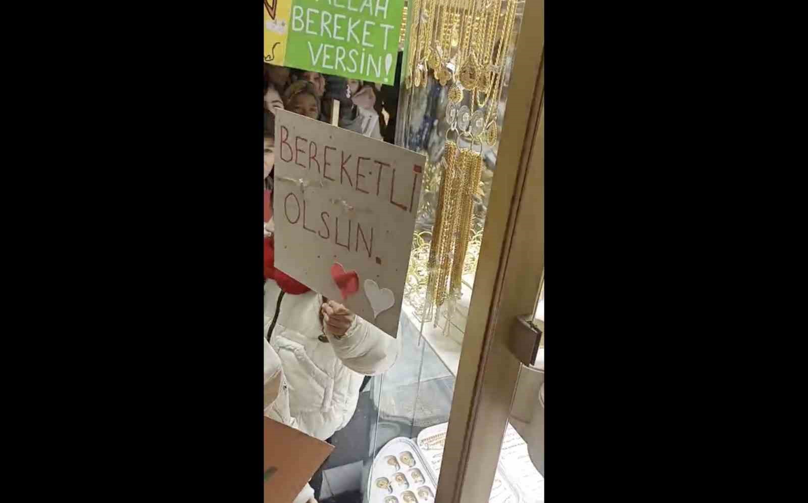 Öğrencilerden "Türkiye Selamlaşıyor" projesi kapsamında anlamlı ziyaret
