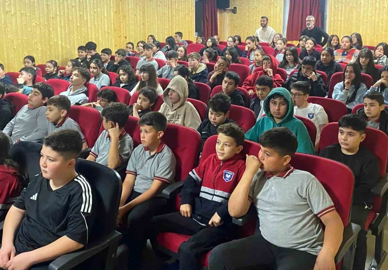 Öğrencilere doğa bilinci aşılanıyor
