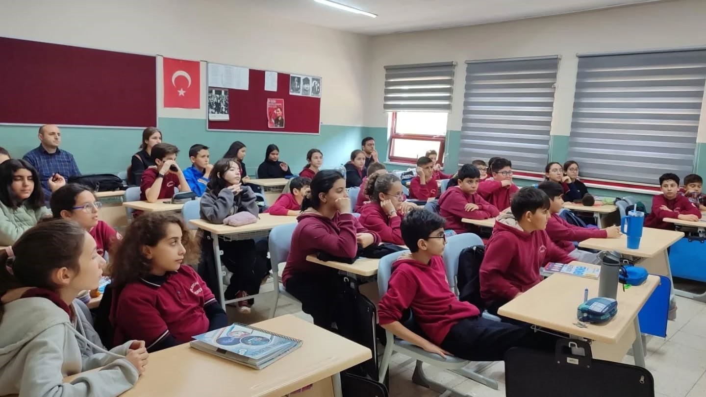 Öğrencilere gıda güvenliği ve iyi tarım eğitimi verildi
