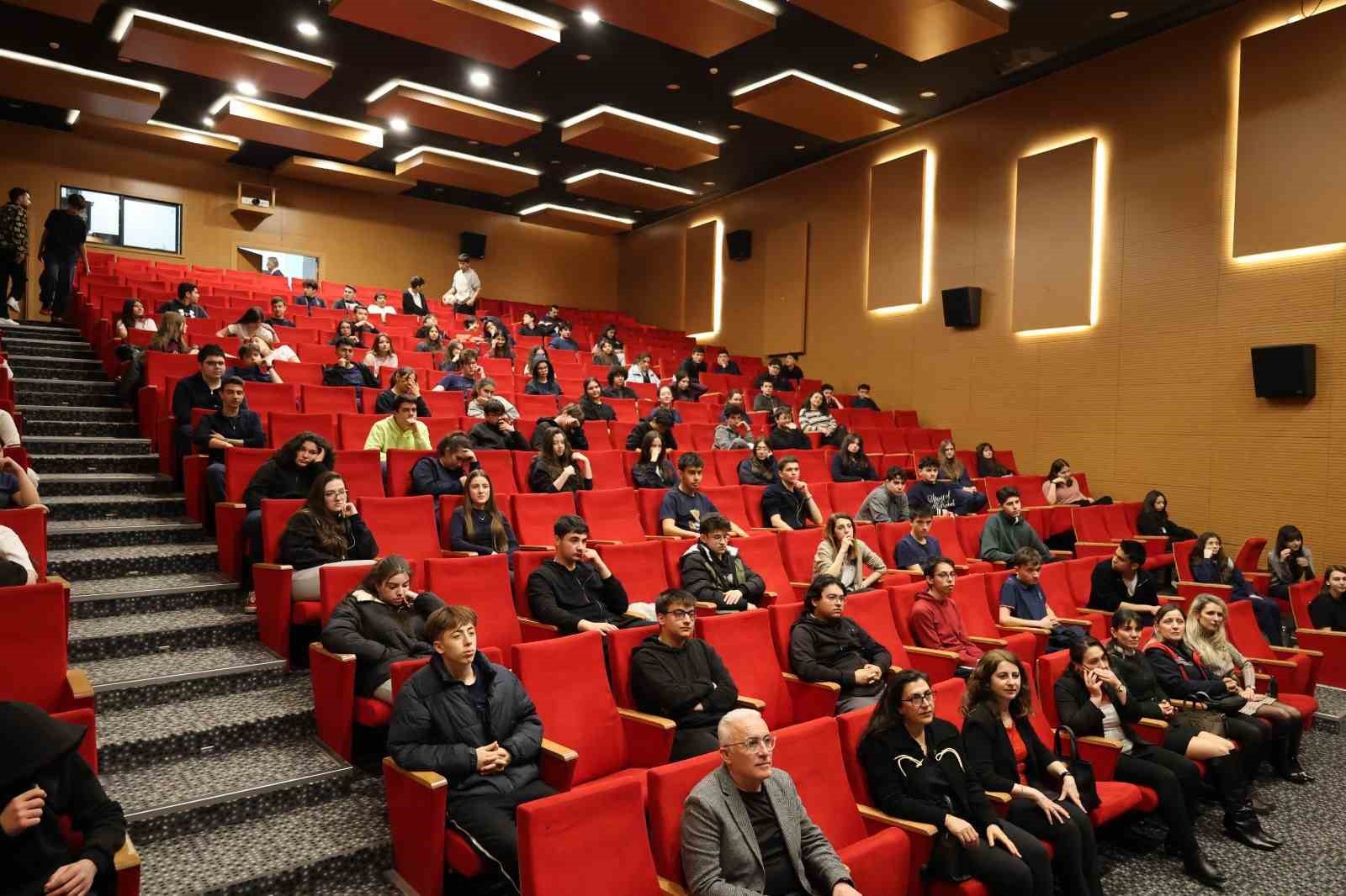 Öğrencilere güvenli gıda anlattıldı
