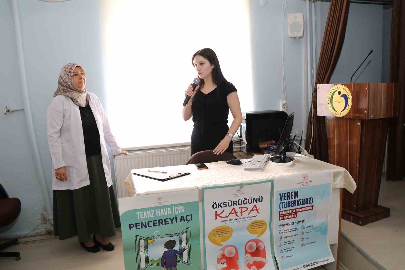 Öğrencilere verem hastalığı anlatıldı
