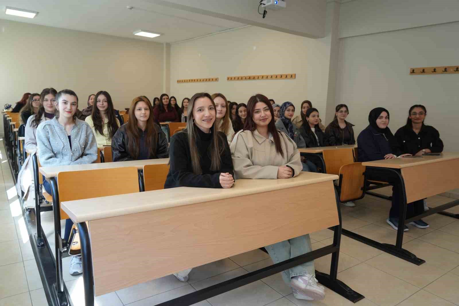 Öğrencilerin gelişimi artık dijital olarak analiz ediliyor
