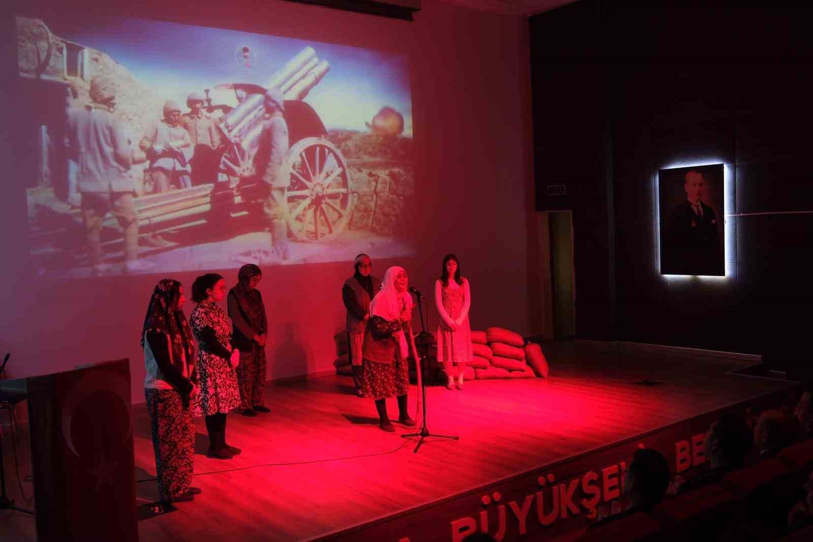 Öğrencilerin hazırladığı program büyük beğeni topladı
