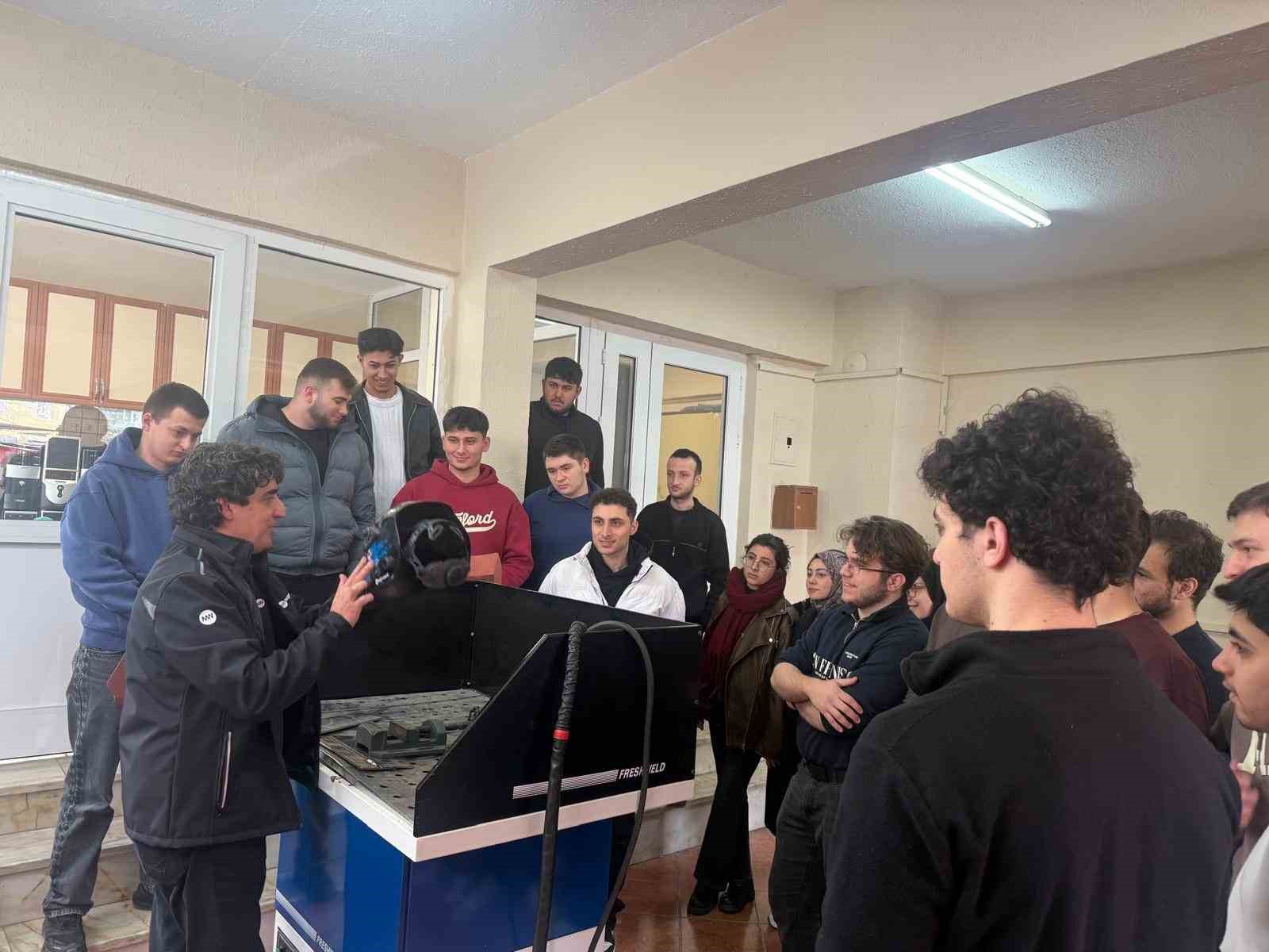 Öğrencilerin mesleki gelişimine katkı
Öğrencilerin mesleki gelişimine katkı