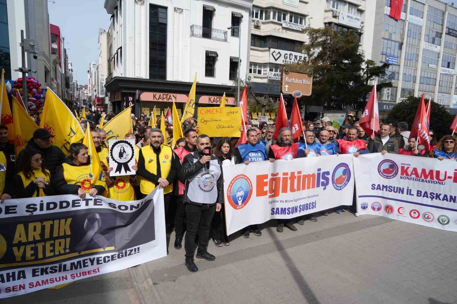 Öğretmen cinayetine tepki
