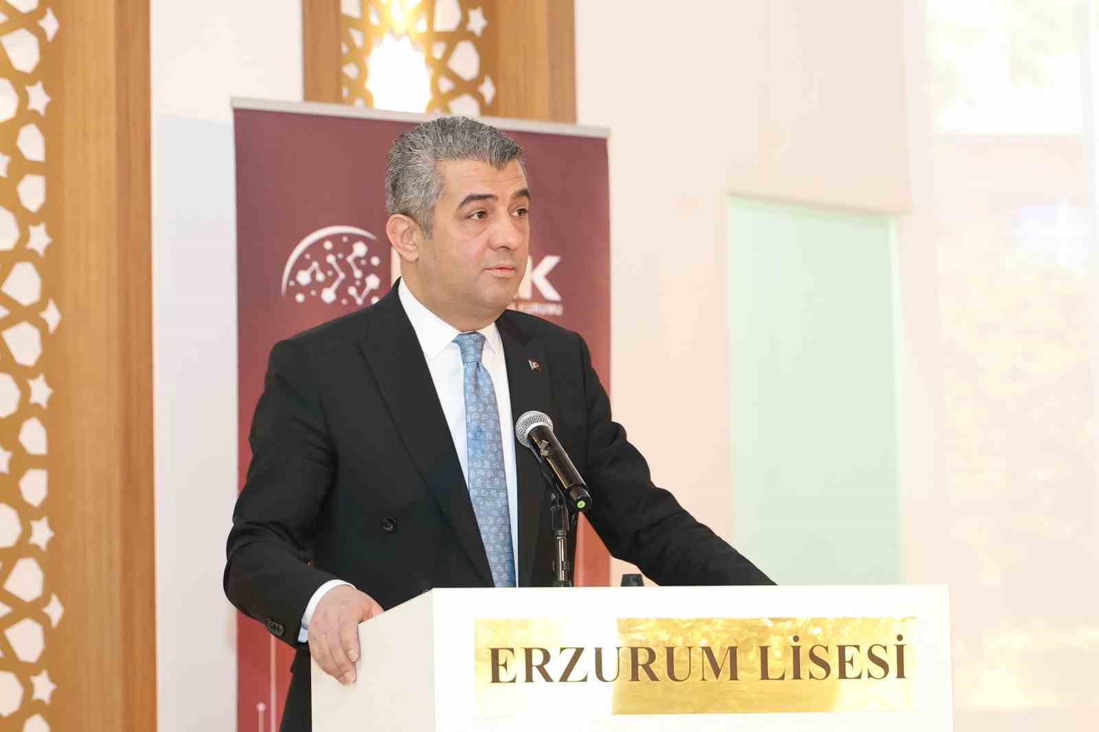 Öğretmenlere  "Güvenli Gelecek İçin Dijital Okuryazarlık" bilgilendirmesi
