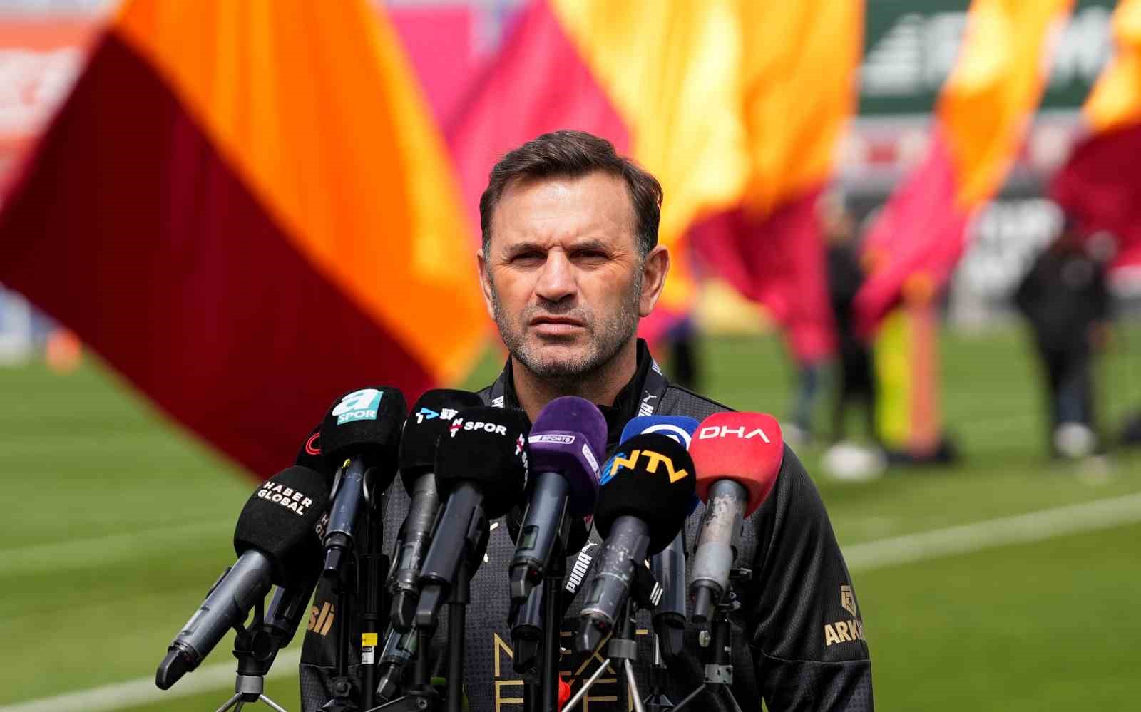 Okan Buruk: "4 sene üst üste şampiyon olacağımıza yüzde 100 inanıyorum"
Okan Buruk: "4 sene üst üste şampiyon olacağımıza yüzde 100 inanıyorum"