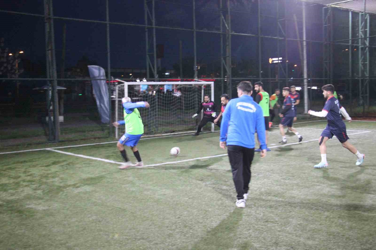 OKT Trailer’da çalışanlar sahaya indi
