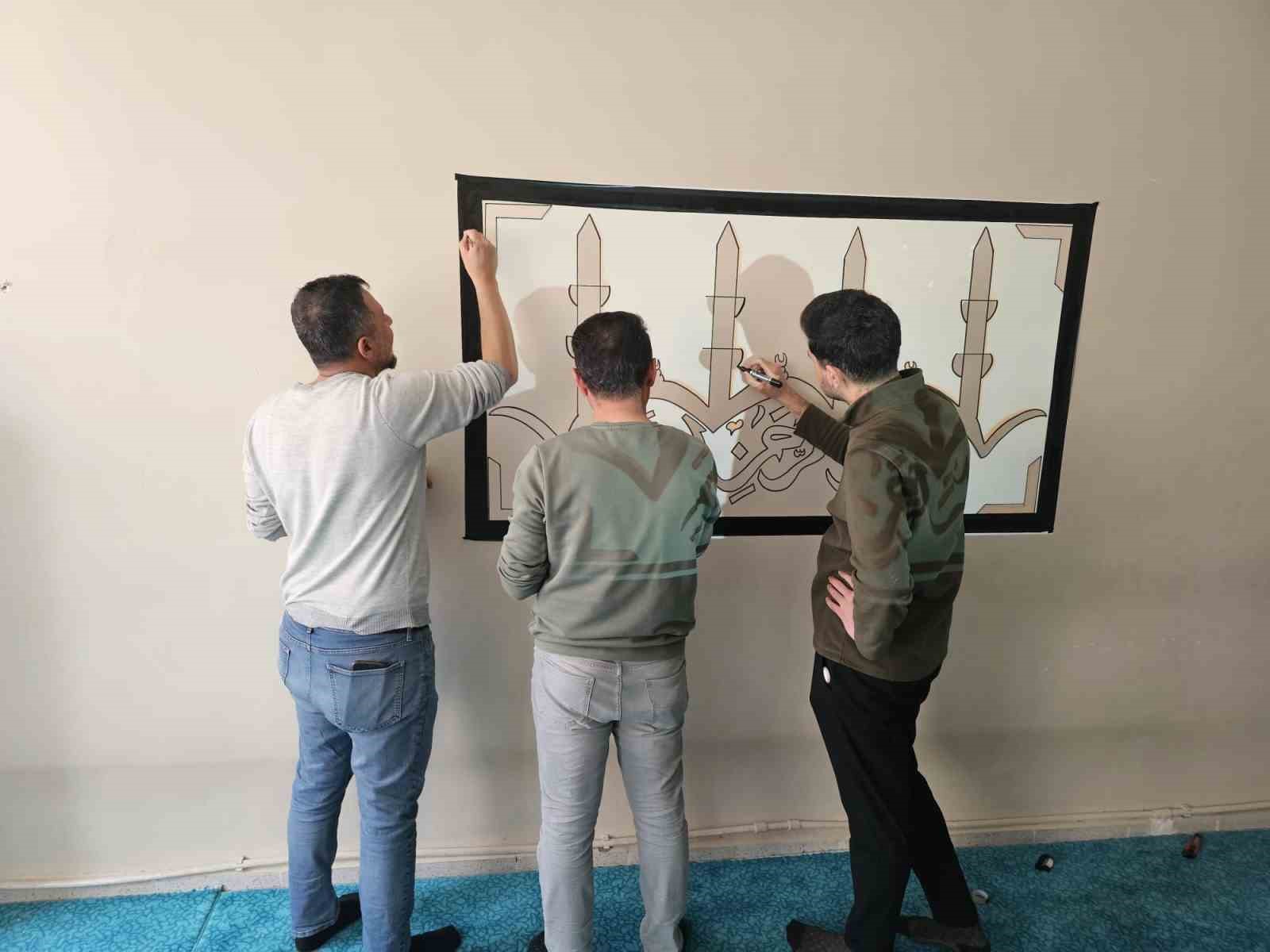 Okul mescitleri Ramazan’a uygun şekilde tezyin edildi
