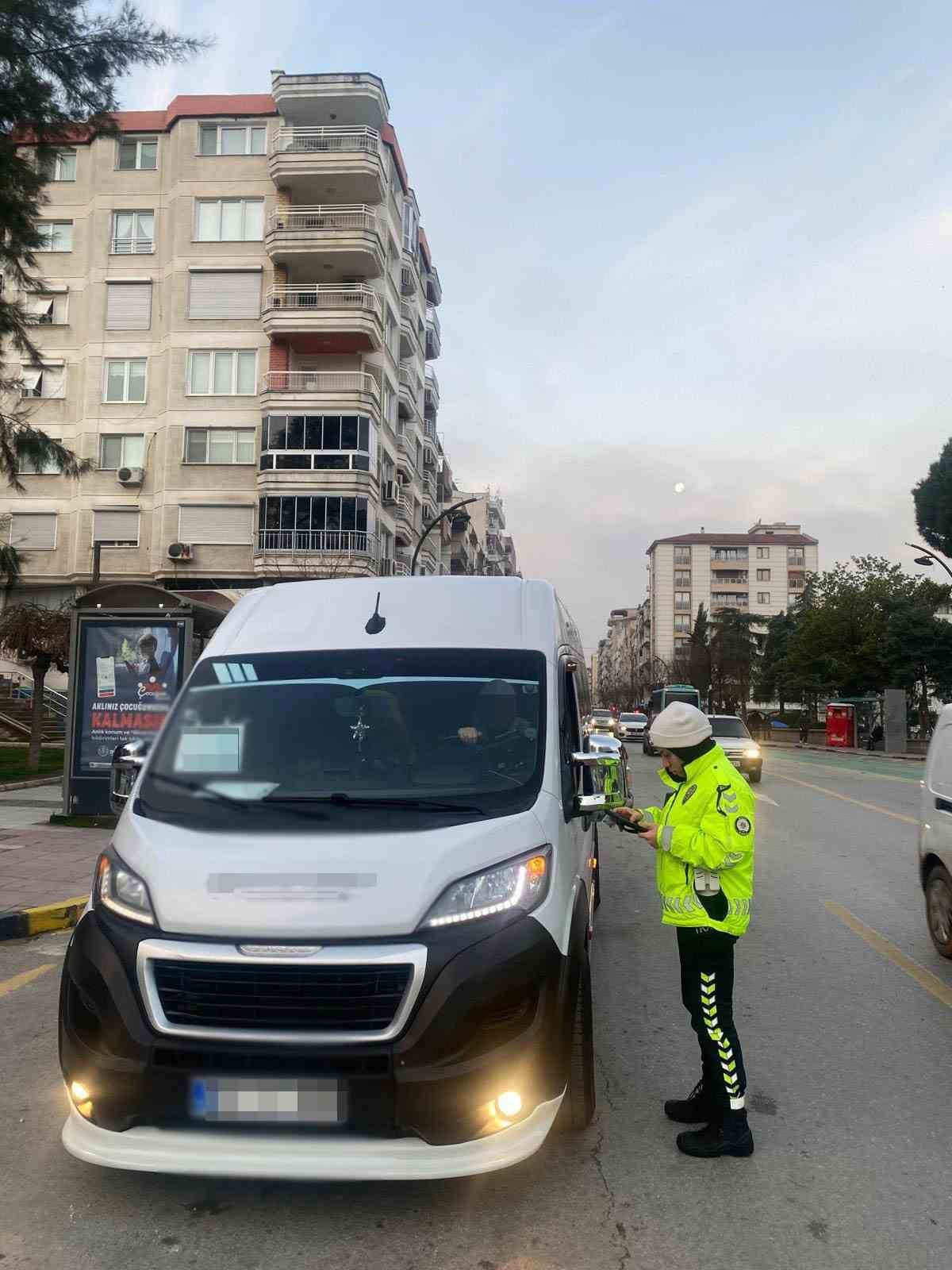 Okul servis araçlarına sıkı denetim
