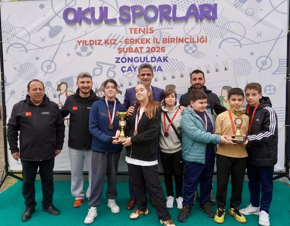 Okul sporları tenis müsabakaları Çaycuma’da tamamlandı
