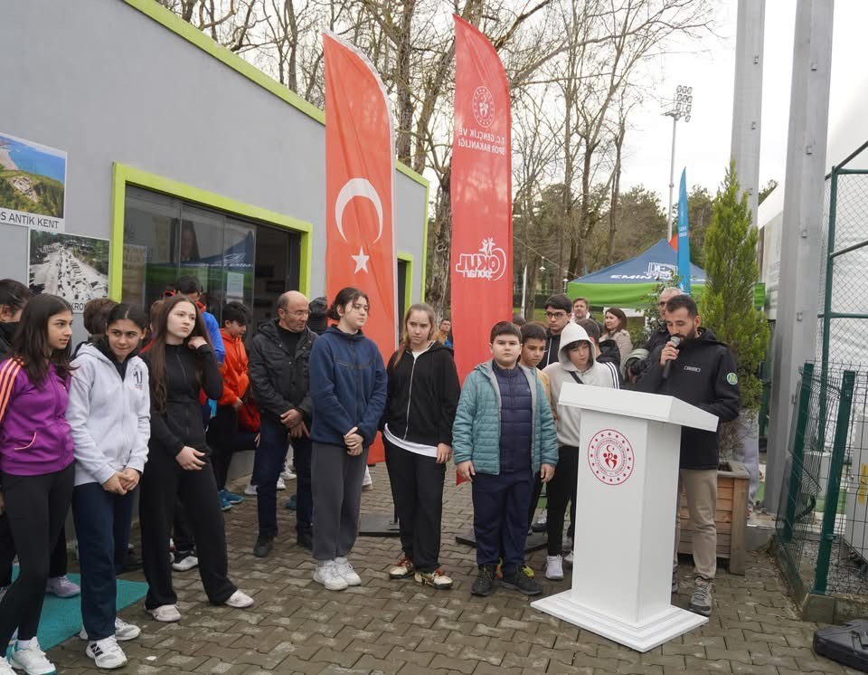 Okul sporları tenis müsabakaları Çaycuma’da tamamlandı
