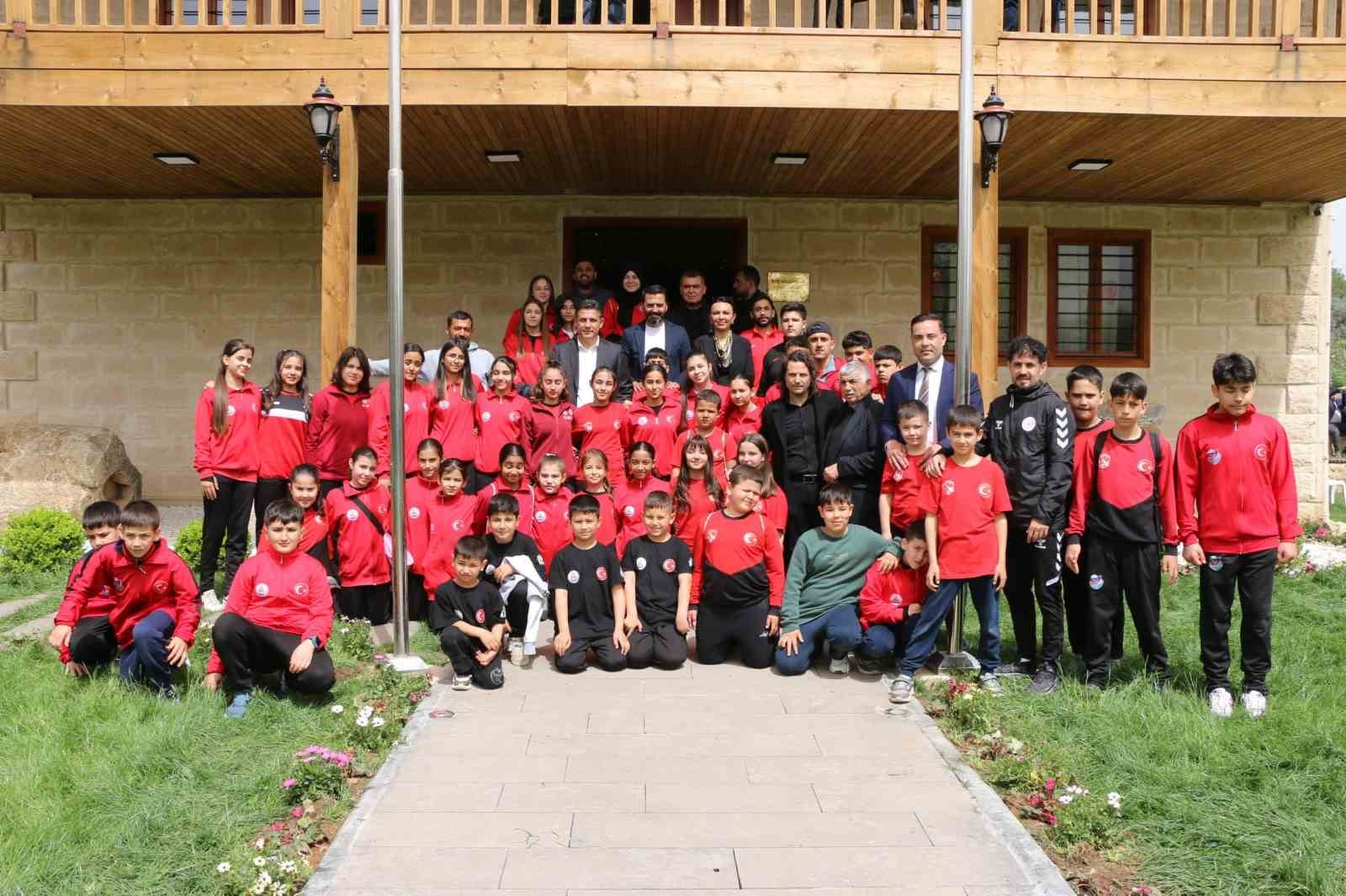 Olimpiyat Şampiyonu milli güreşçi İsmet Atlı vefatının 12’nci yılında anıldı
