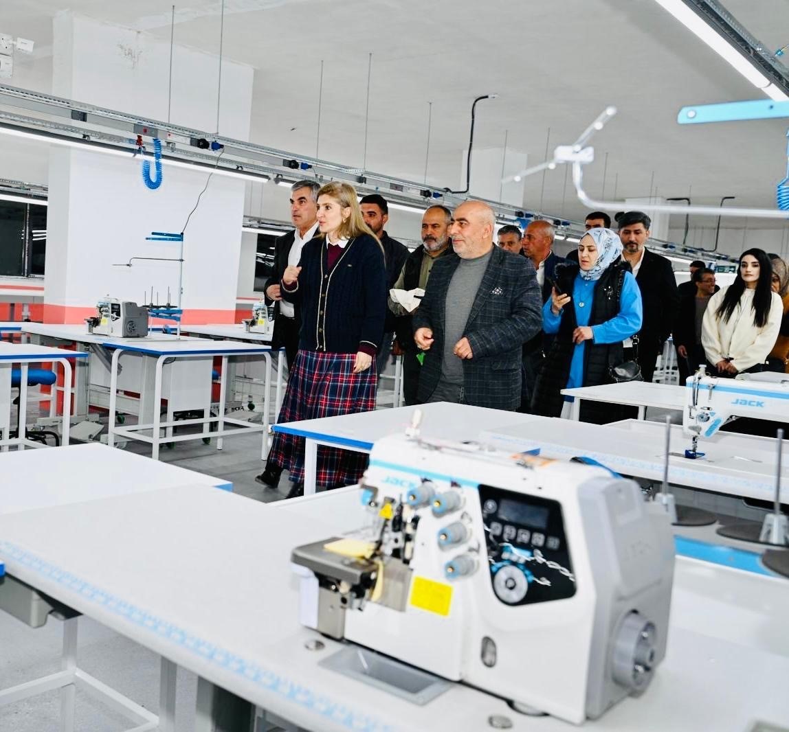 Ölmeztoprak’tan Kale’de tespit ve temaslar
