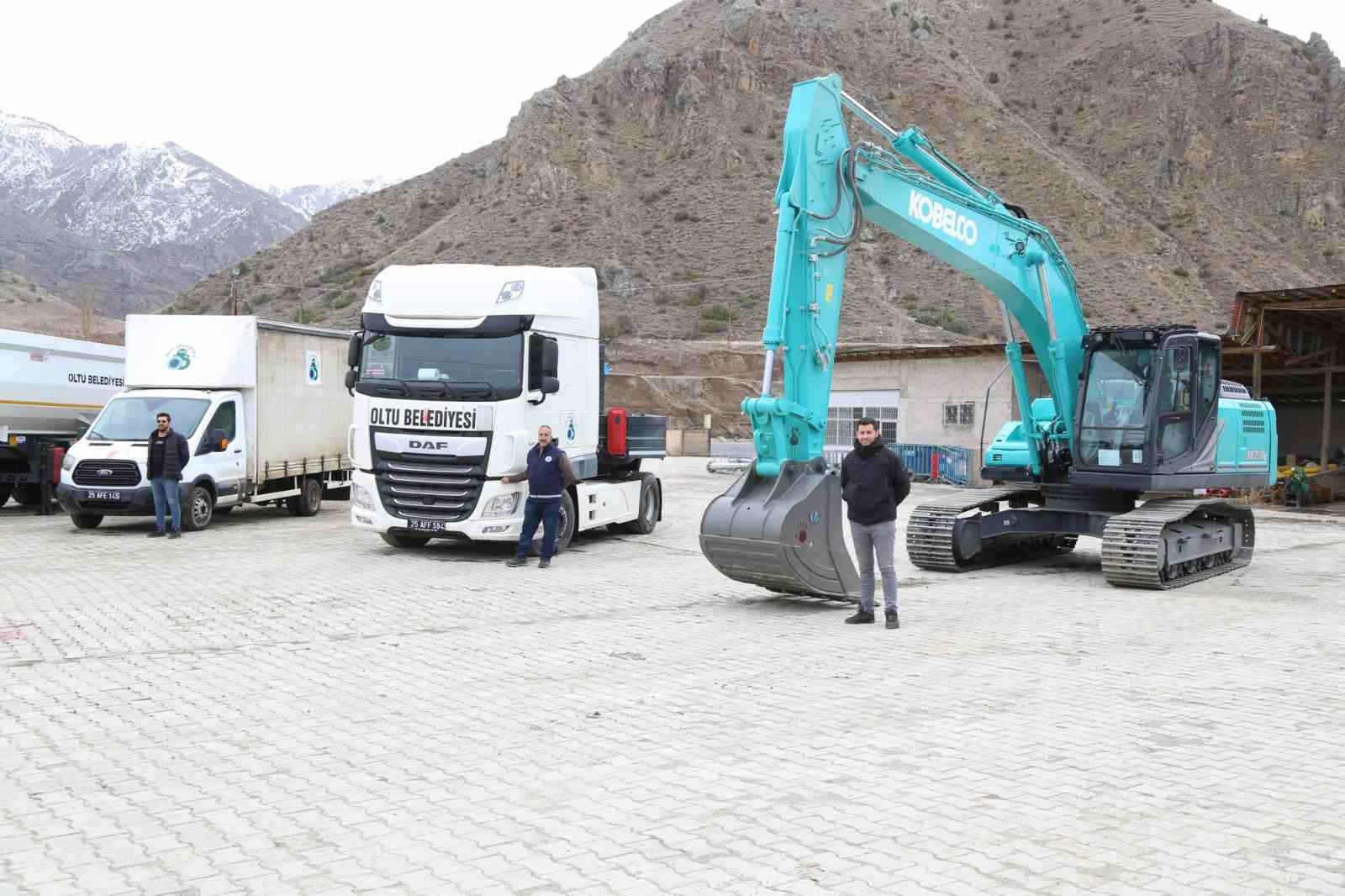 Oltu Belediyesi araç filosunu güçlendirdi
