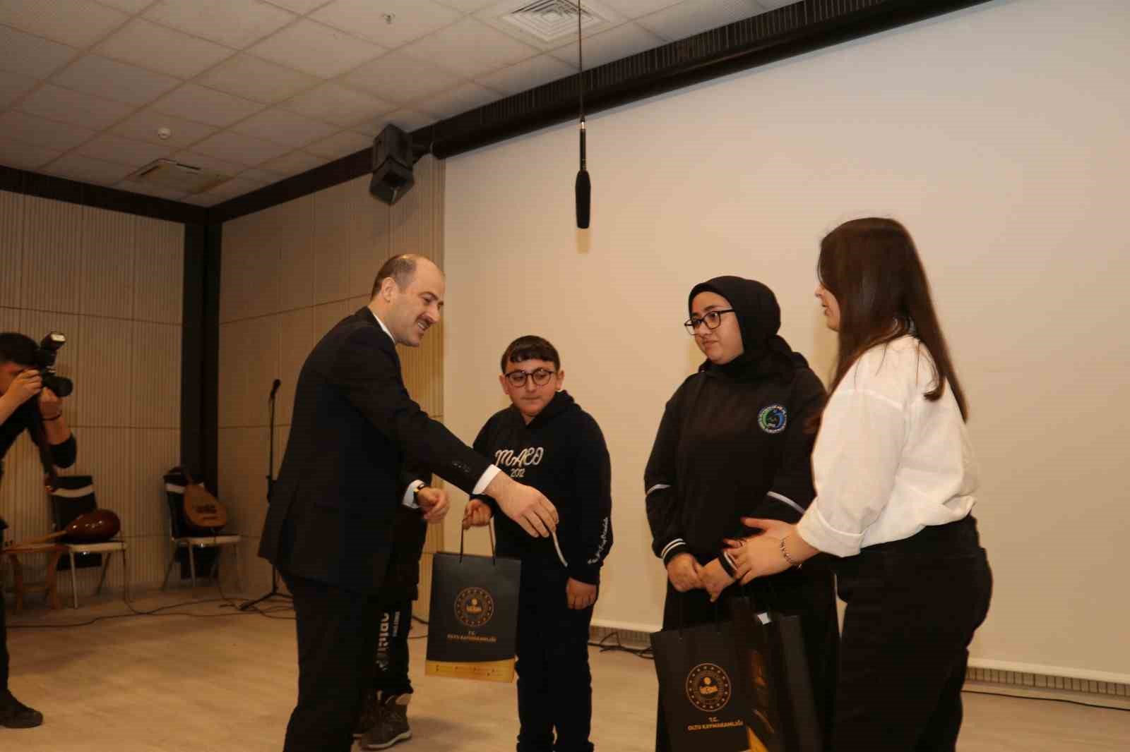 Oltu’da Çanakkale Şehitleri anıldı
