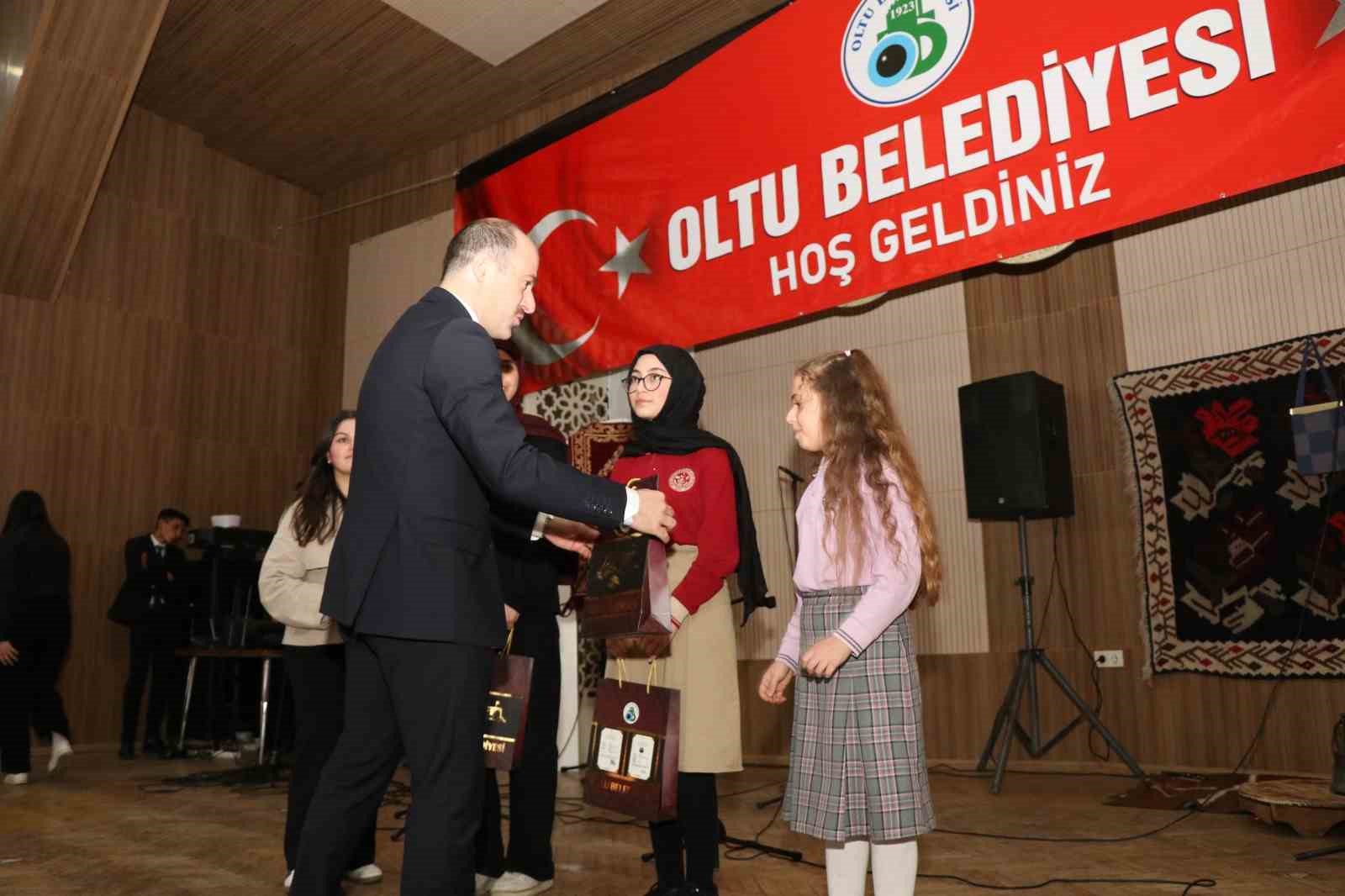 Oltu’da coşkulu kurtuluş bayramı
