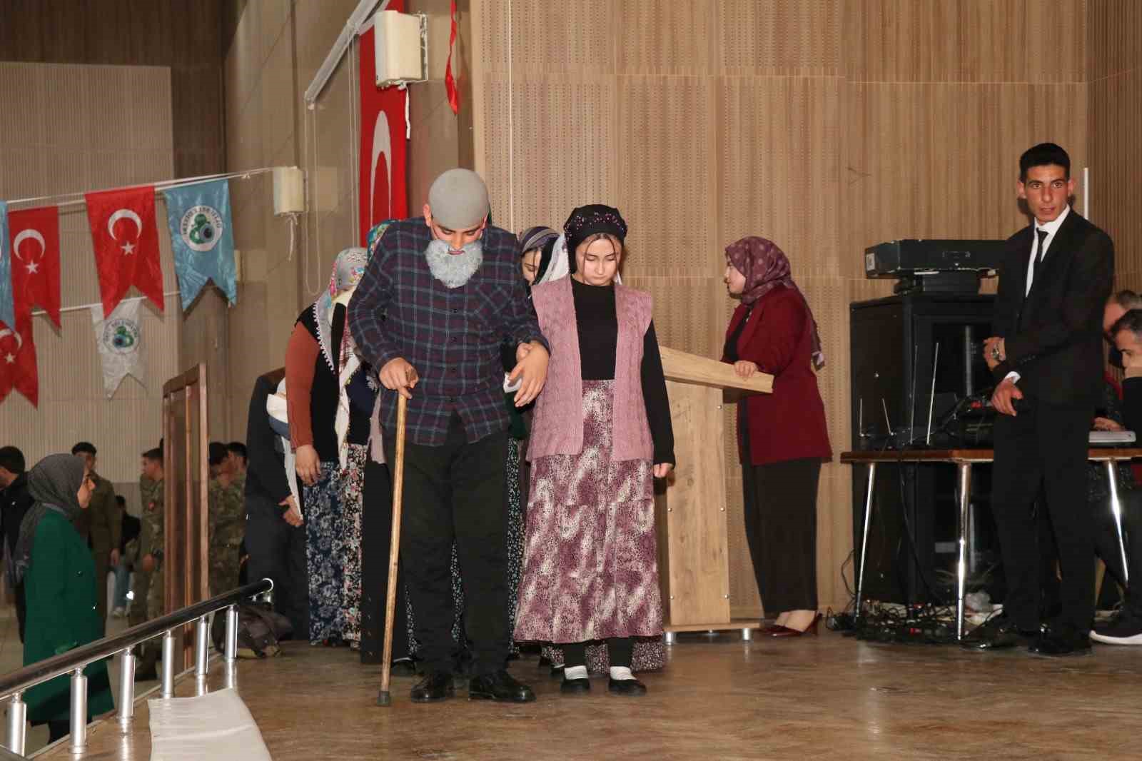 Oltu’da coşkulu kurtuluş bayramı
