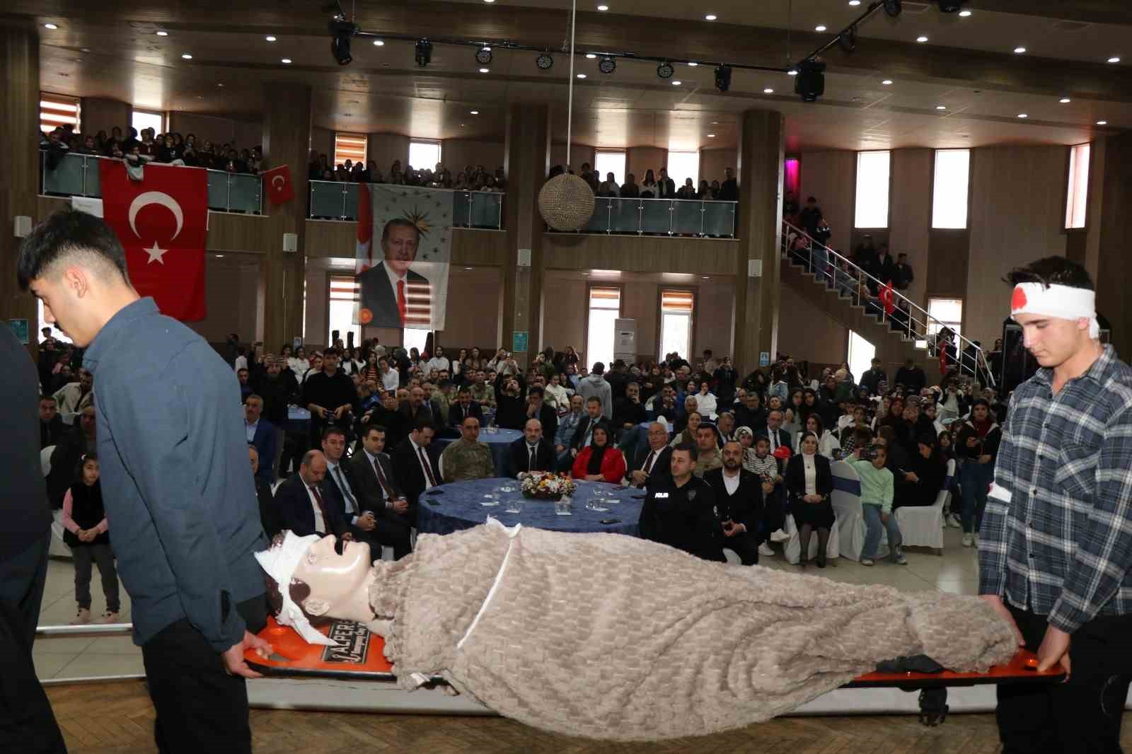 Oltu’da coşkulu kurtuluş bayramı
