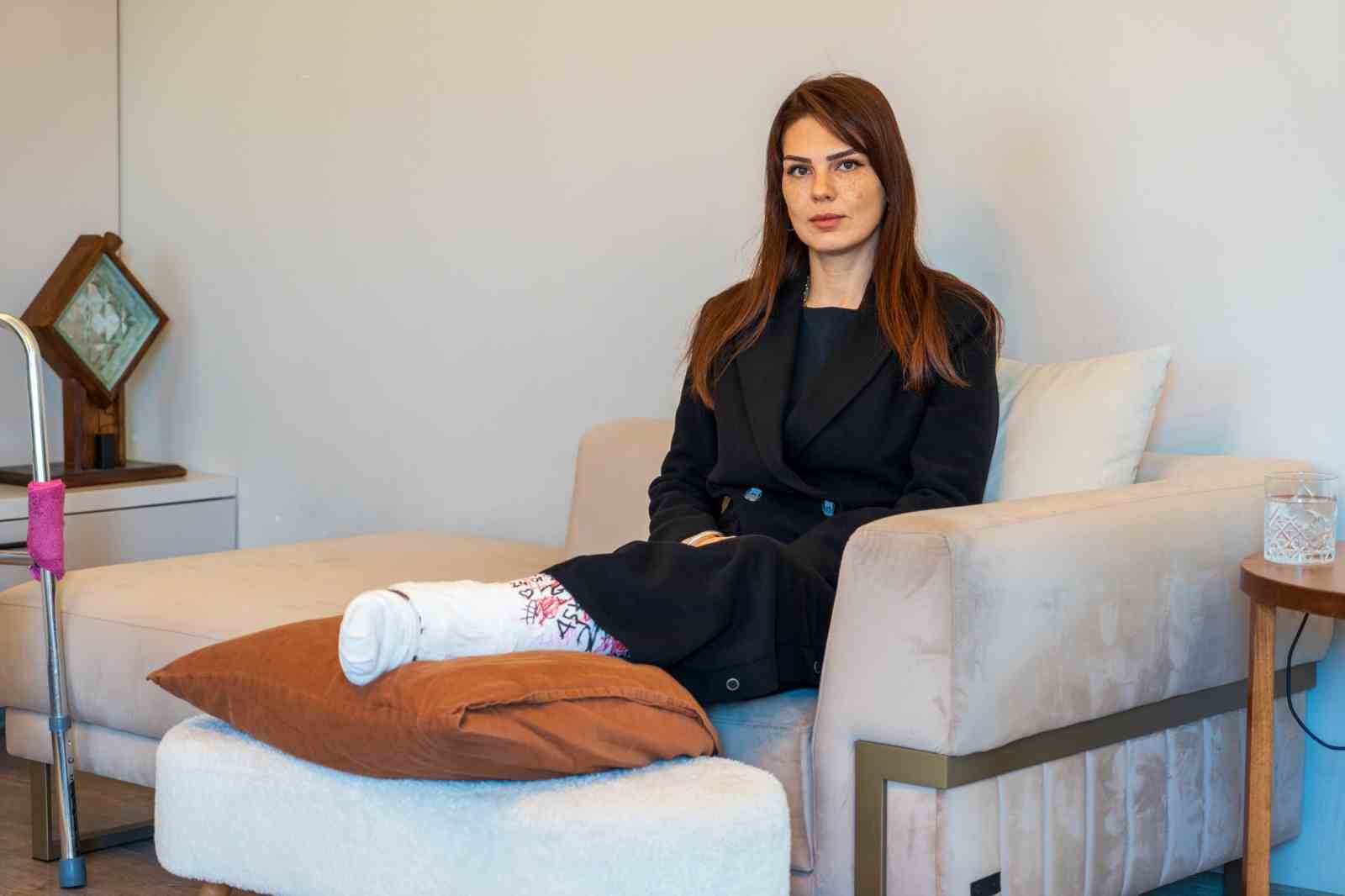 Ölümden döndü, gelen yorumlarla bir daha yıkıldı
