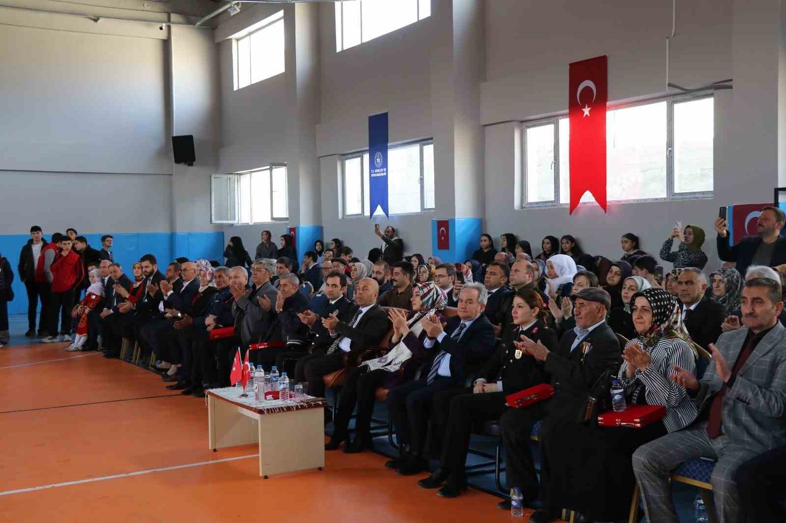 Olur’da kurtuluş coşkusu
