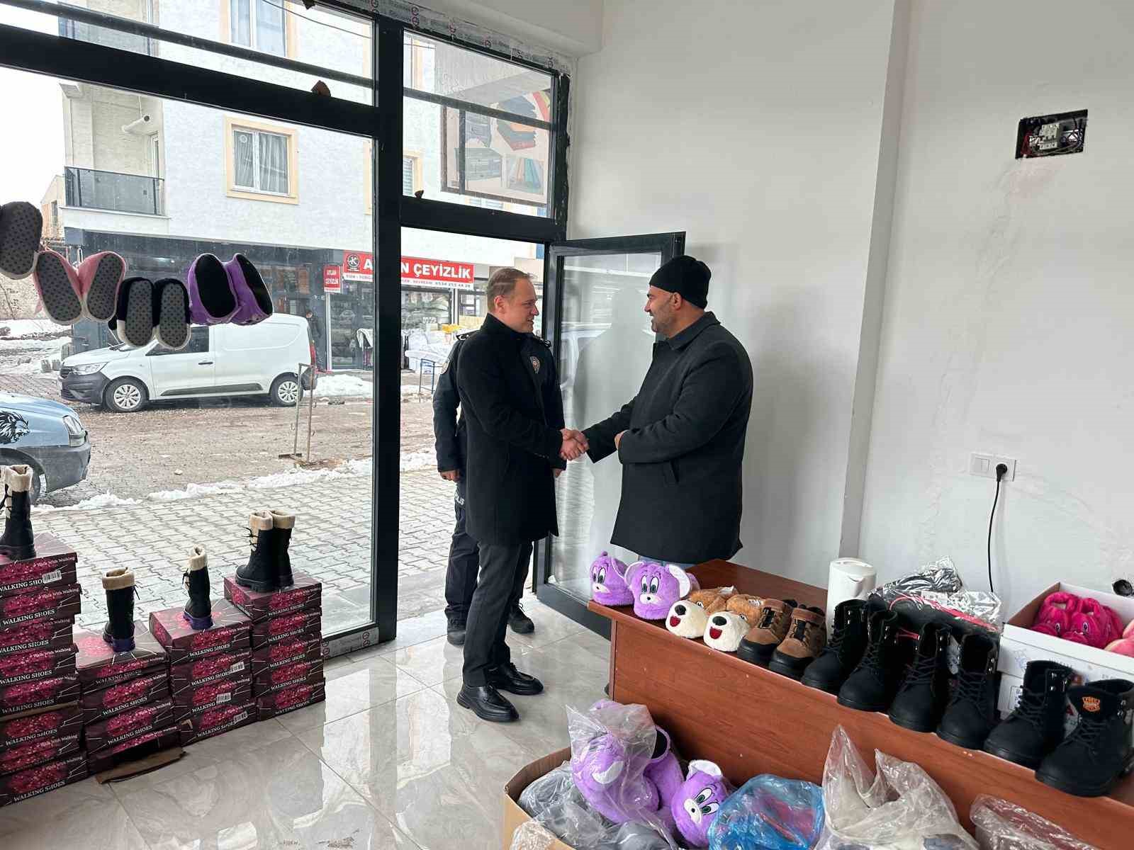 Ömer Övünç Koşansu’dan esnaf ziyareti: "Her zaman sahadayız"
