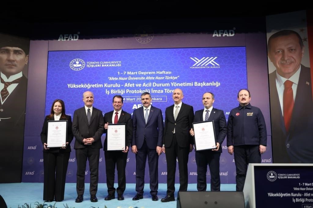 OMÜ Kentsel Arama ve Kurtarma Ekibi akreditasyon sertifikasını aldı
