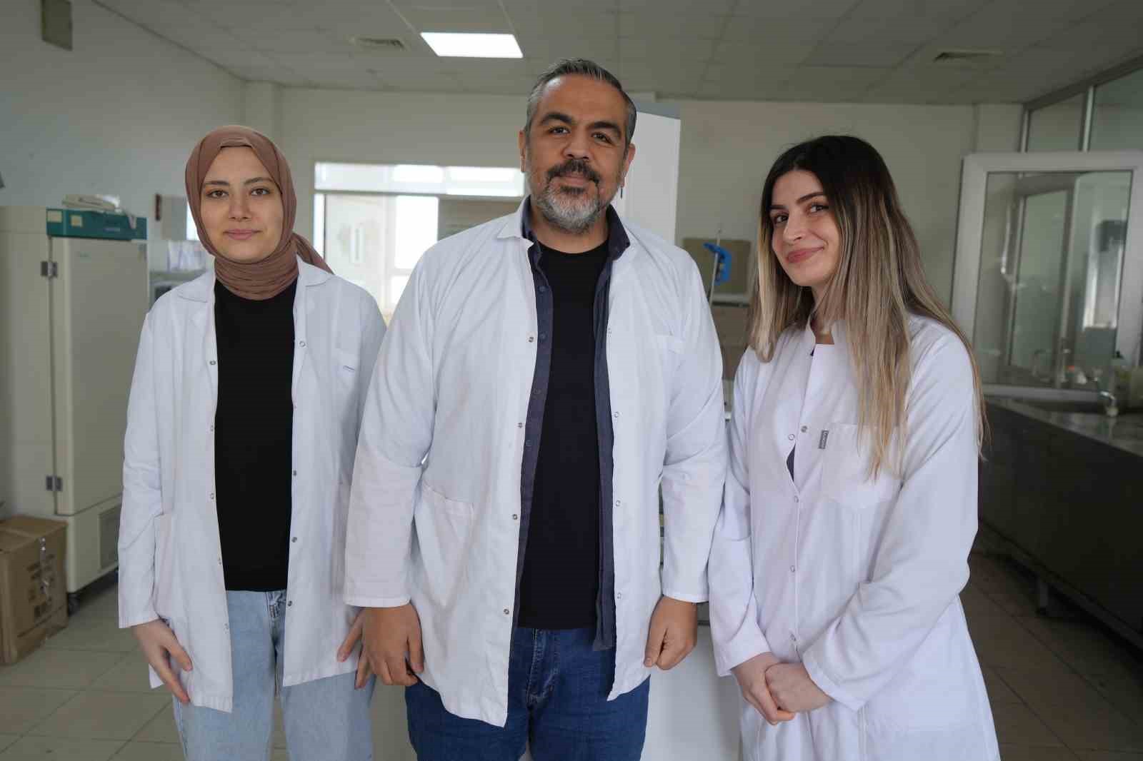 OMÜ projesiyle gıda endüstrisine pH duyarlı doğal renklendirici adayı
OMÜ projesiyle gıda endüstrisine pH duyarlı doğal renklendirici adayı