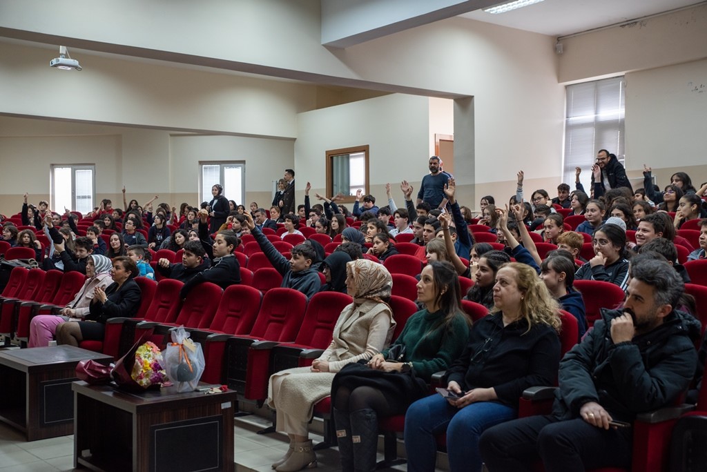 OMÜ’de 14 Mart Dünya Pi Günü kutlandı
