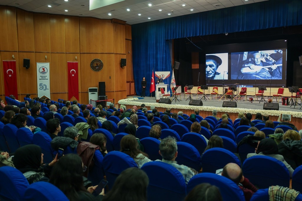 OMÜ’de Aşık Veysel anıldı
