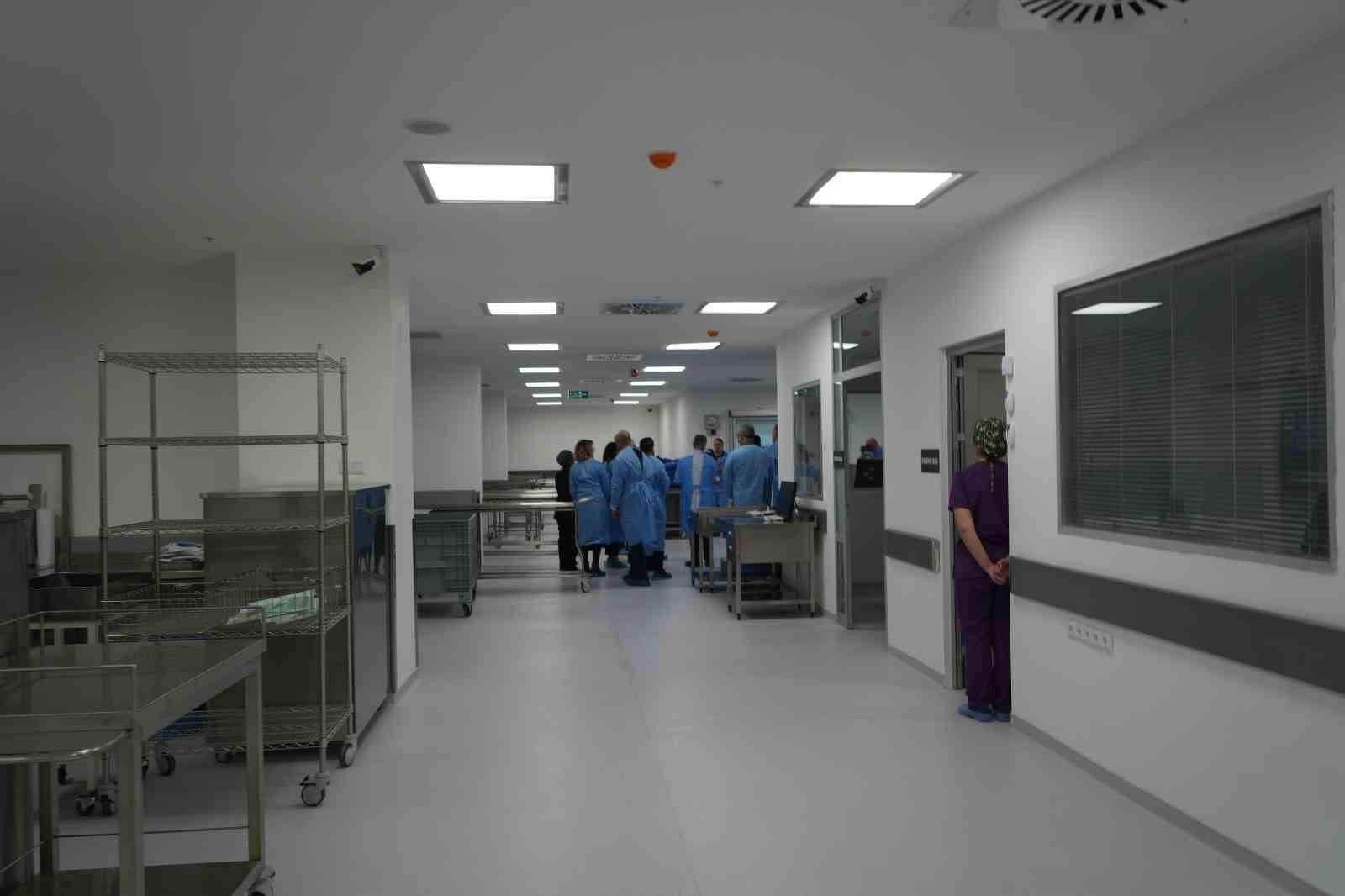 OMÜ’de yenilenen Merkezi Sterilizasyon Ünitesi hizmete alındı
