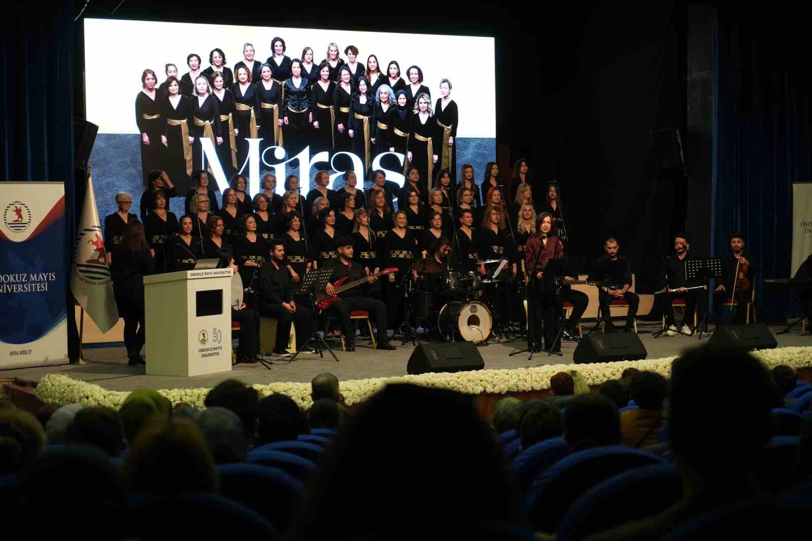 OMÜKAM Kadınlar Korosu’ndan "Miras" konseri
OMÜKAM Kadınlar Korosu’ndan "Miras" konseri