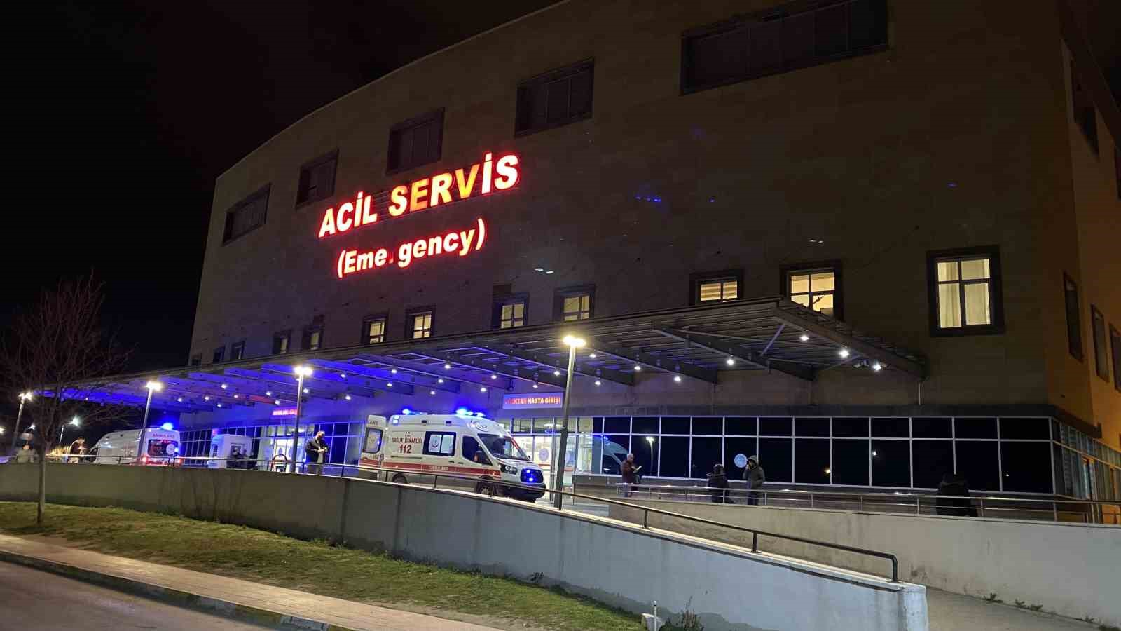 Önce darbettiler, ardından tabancayla vurup kaçtılar: 1 ağır yaralı
