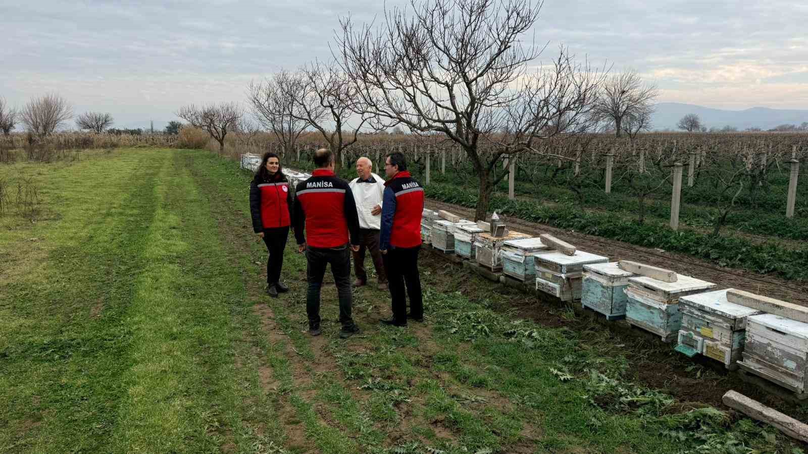 Önder çiftçiler DERİM projesi ile bilgilerini aktarıyor
