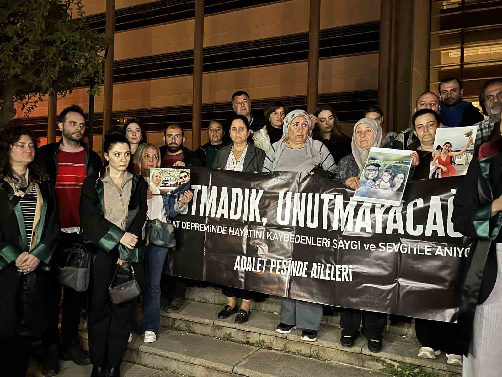 Onlarca kişiye mezar olan Rönesans Rezidans’ın 10’uncu duruşması 21 saat sürdü
Onlarca kişiye mezar olan Rönesans Rezidans’ın 10’uncu duruşması 21 saat sürdü