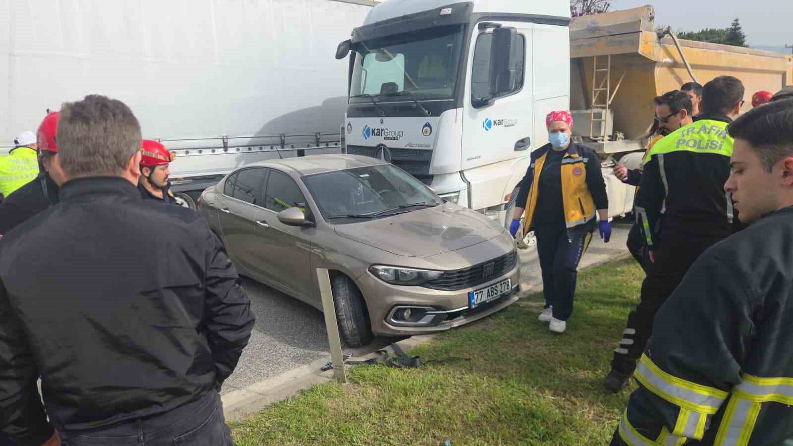 Önüne kattığı otomobili sürükledi
