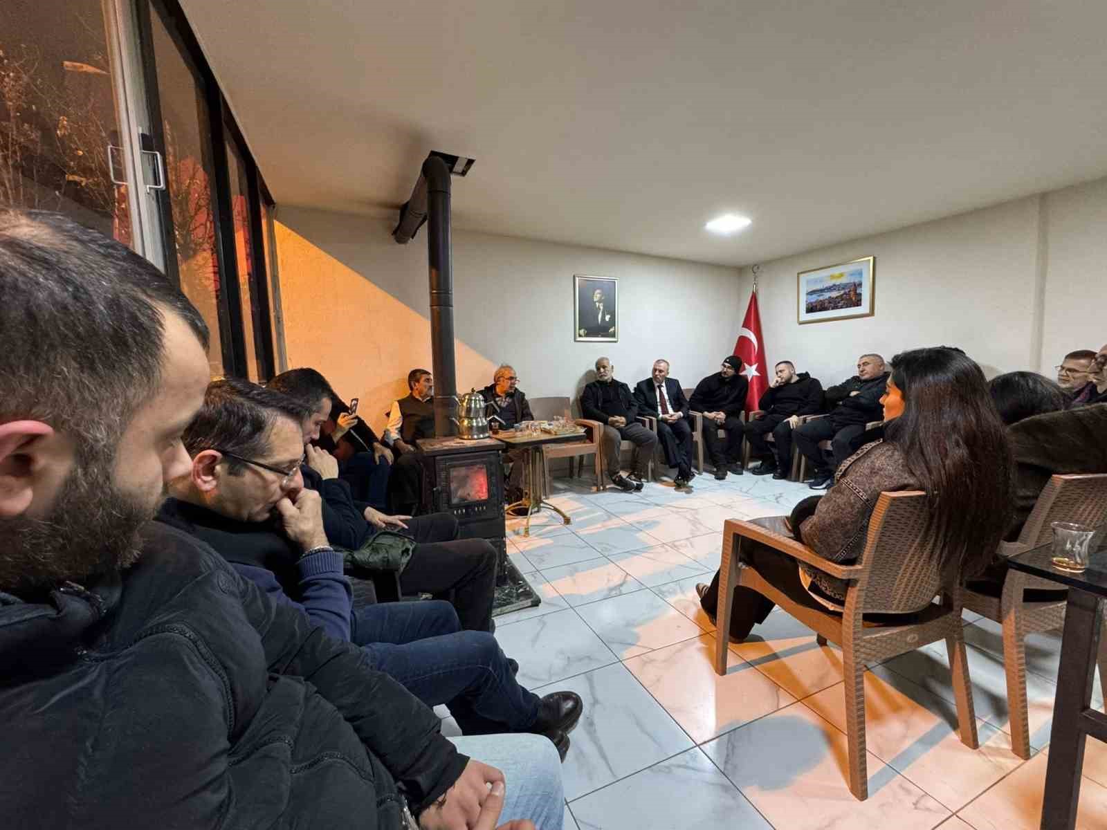 Onur: "Arvasi Hoca Türk milletinin manevi mimarlarından biridir"
