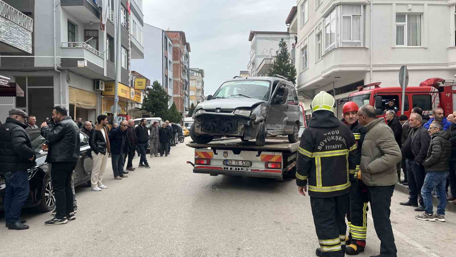 Ordu’da alkollü sürücünün karıştığı kazada 5 kişi yaralandı
Ordu’da alkollü sürücünün karıştığı kazada 5 kişi yaralandı