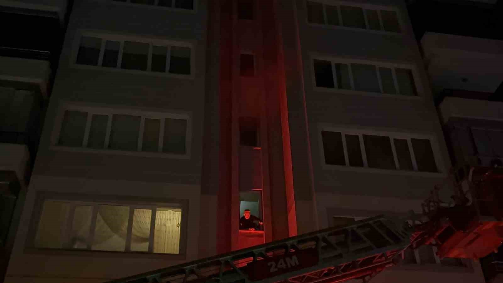 Ordu’da daire yangını: Yaşlı adam ağır yaralandı
