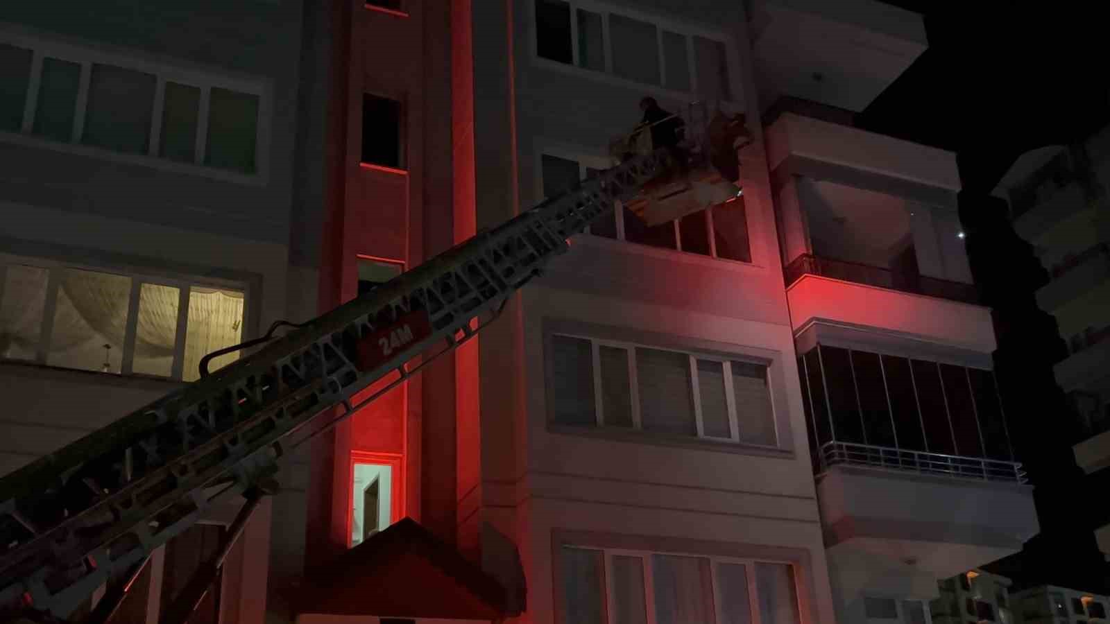 Ordu’da daire yangını: Yaşlı adam ağır yaralandı
