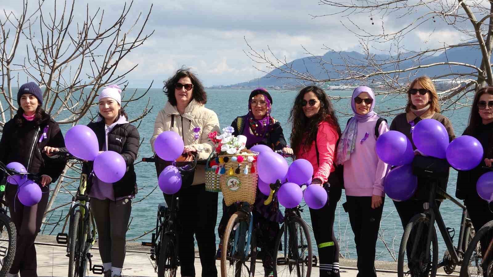 Ordu’da kadınlar 8 Mart dolayısıyla pedal çevirdi
