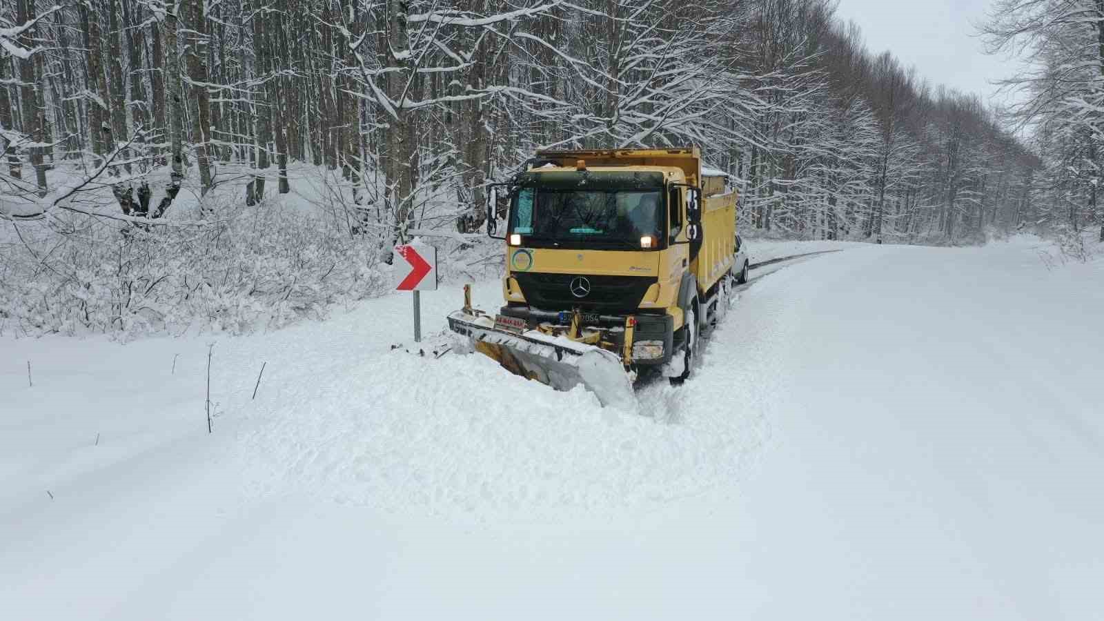 Ordu’da karla mücadele: 3 günde toplam 18 bin km yol ulaşıma açıldı
