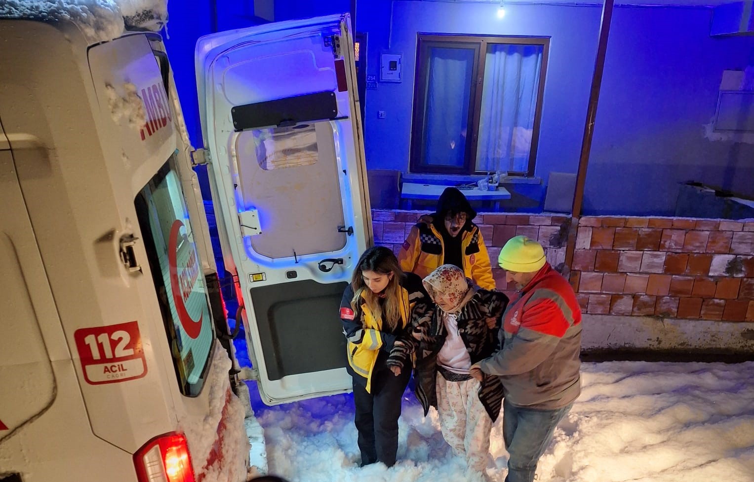 Ordu’da karla mücadele: Kardan kapanan 510 mahalle yolu ulaşıma açıldı
